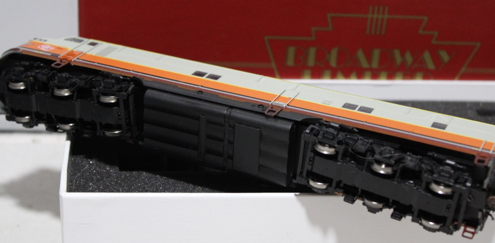 HO BROADWAY LIMITED 609 EMD E7A MILWAUKEE ROAD # 16A DCC SOUND