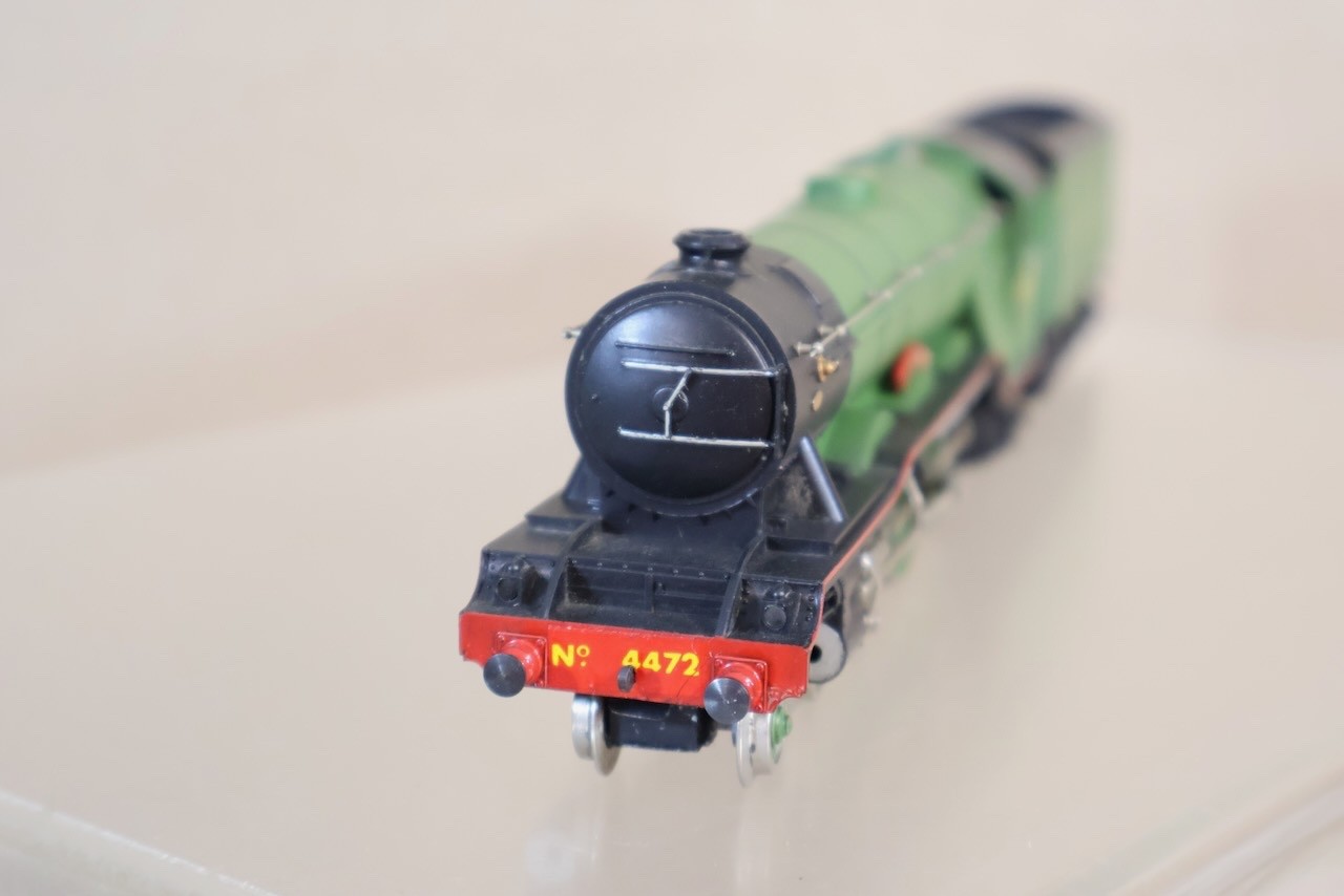 TRIX LILIPUT 1180 REPAIR LNER 4-6-2 CLASS A3 LOCOMOTIVE 4472 FLYING SCOTSMAN op