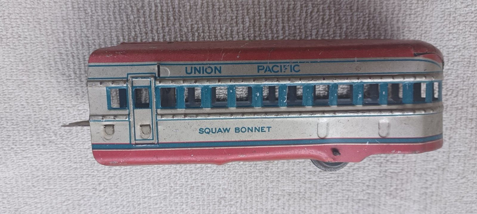 Vintage 1940’s MARX M10005 Union Pacific Passenger Tin Train Los Angeles