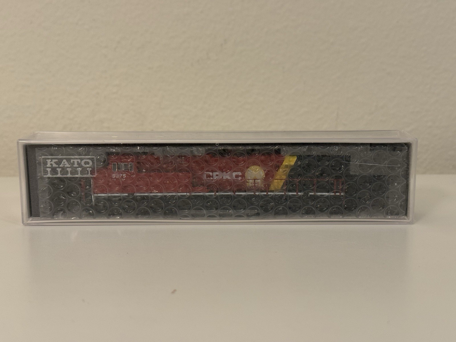 CPKC #9375 GE ES44AC Kato 176-8957 N Scale DCC Fitted Canadian Pacific