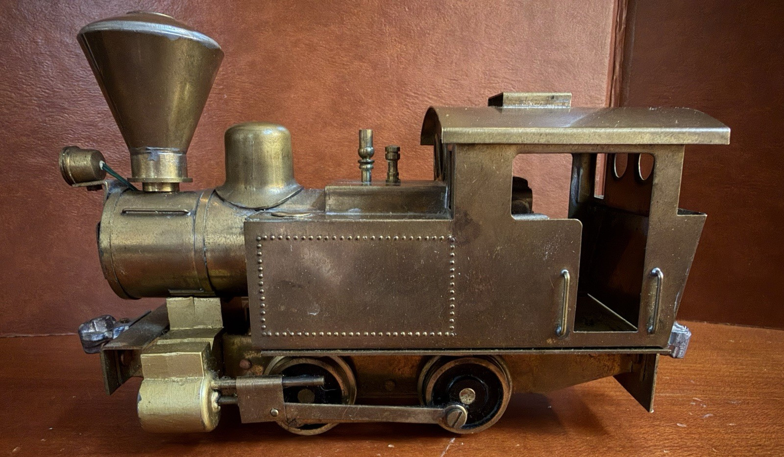 3 Antique Train Locomotive Engines -Hafner Cast Iron – Japan Nickle Plate – Desk