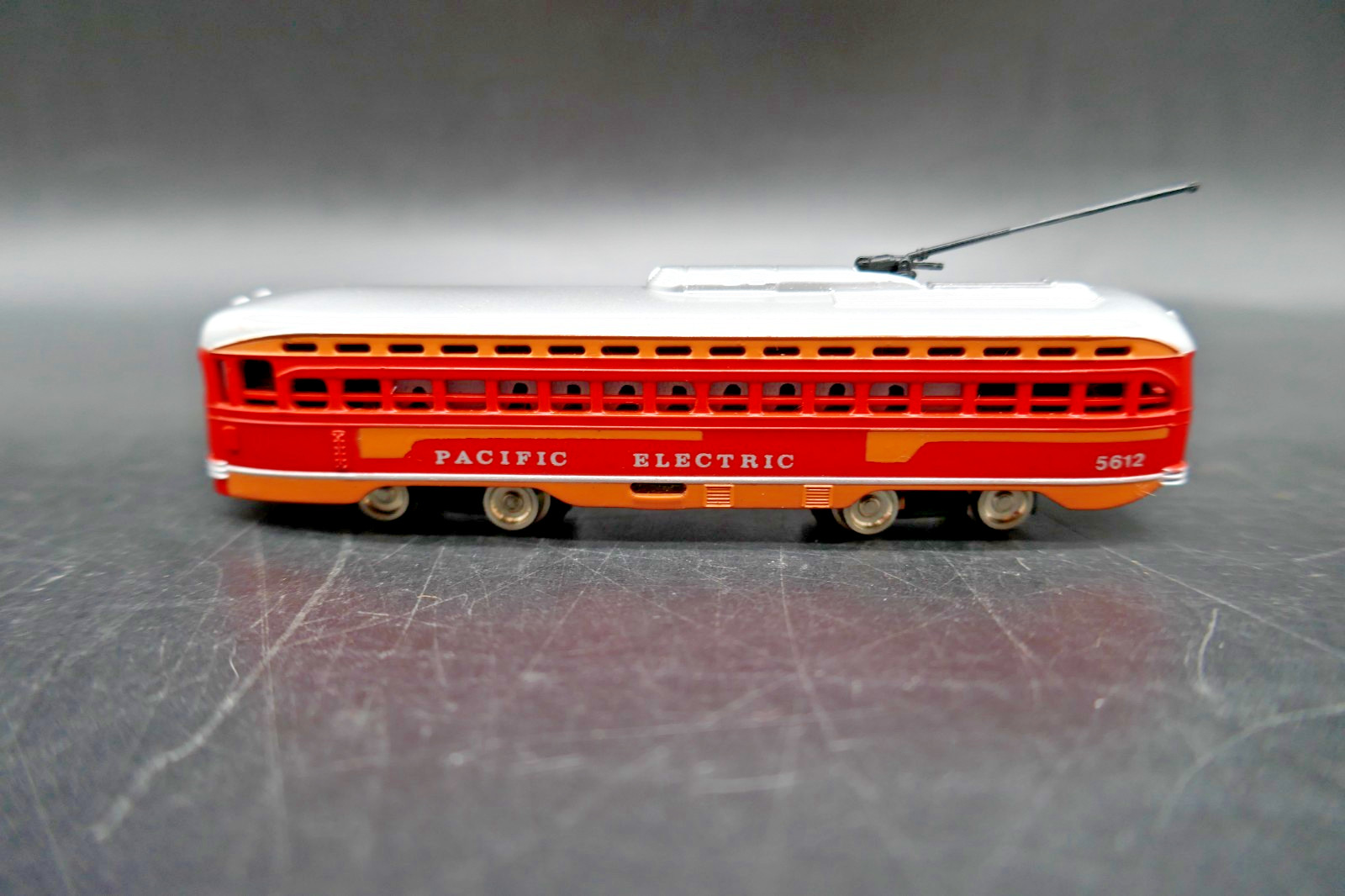 N Bachmann PCC Trolley Pacific Electric Motorized in Box (Needs Work, Read Desc)