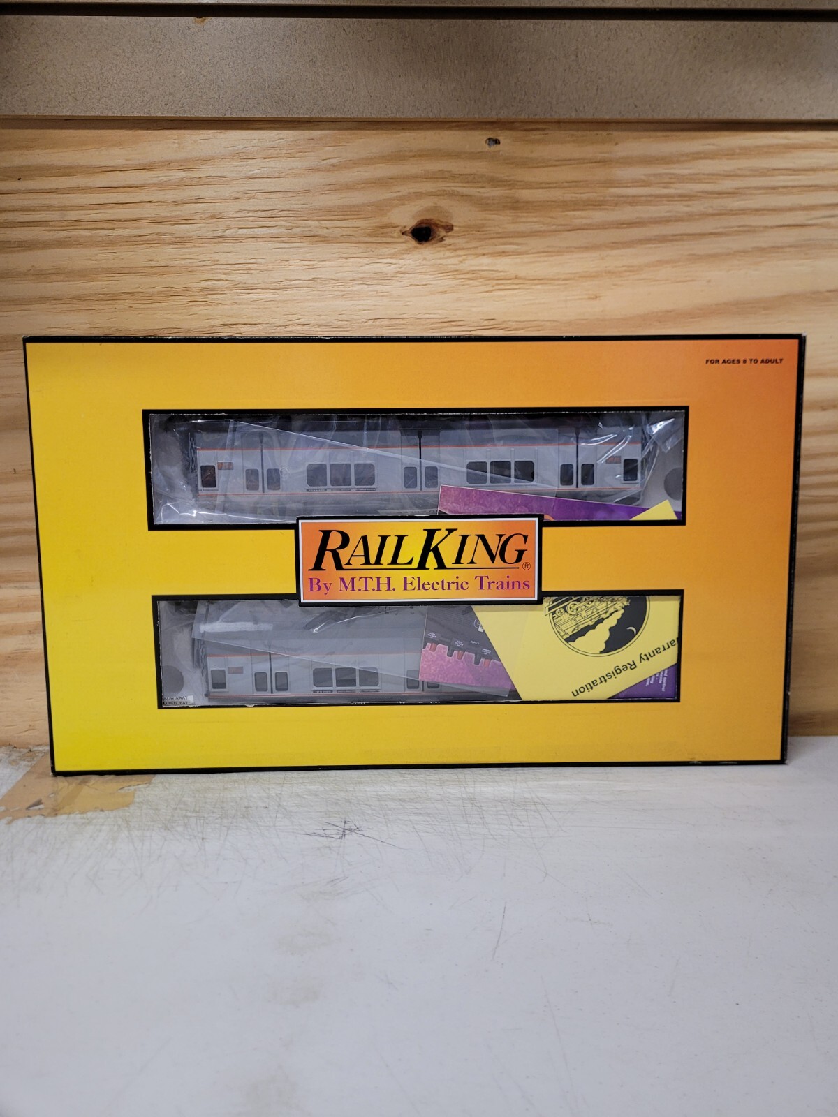 Railking by MTH 30-2373-3 Metropolitan Transportation Authority R-12 / 2-Car