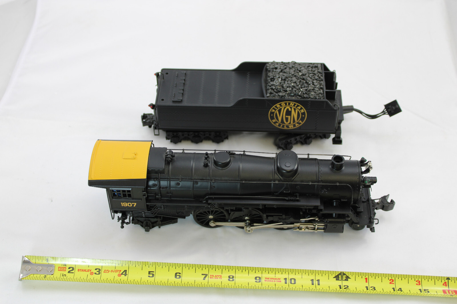 O-Gauge – K-Line – 4-6-2 -Virginian Pacific Steam Engine and Tender – K3399-001W