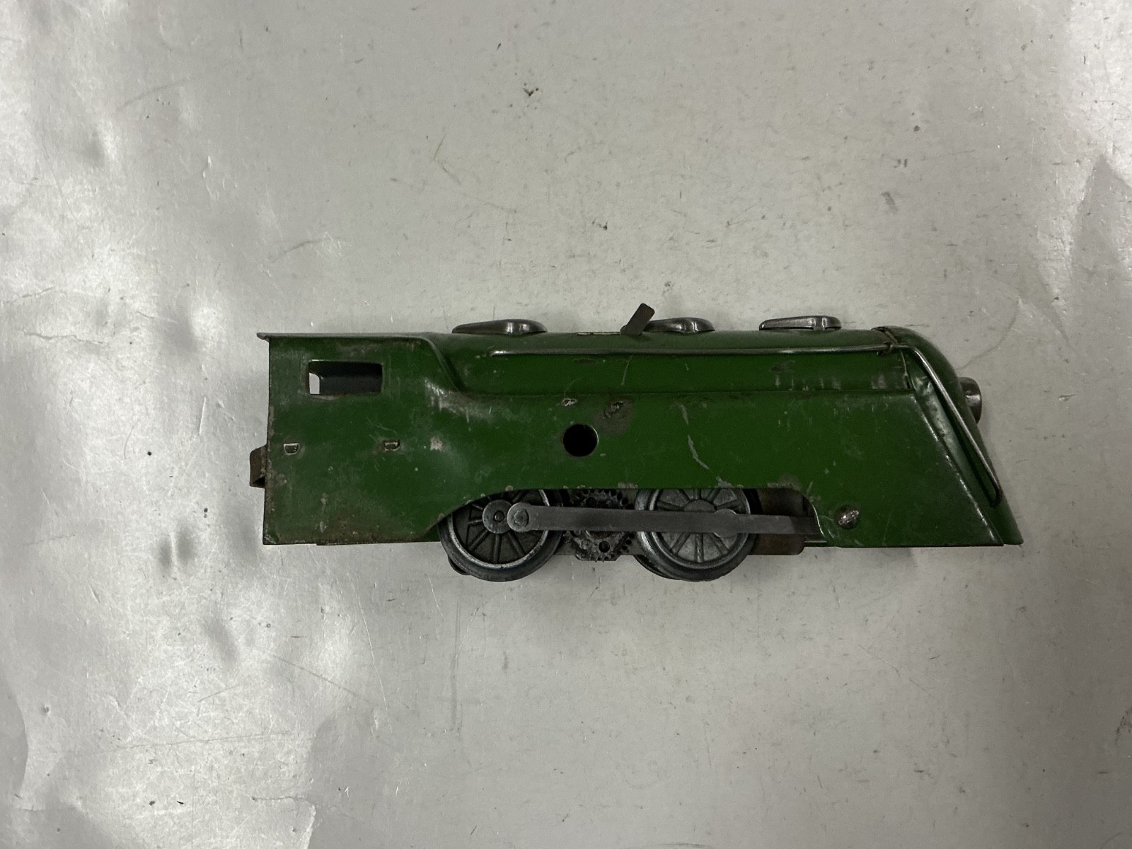 Marx 0 Gauge: Commodore Vanderbilt Rare Pea Green swing peg w/ manual motor