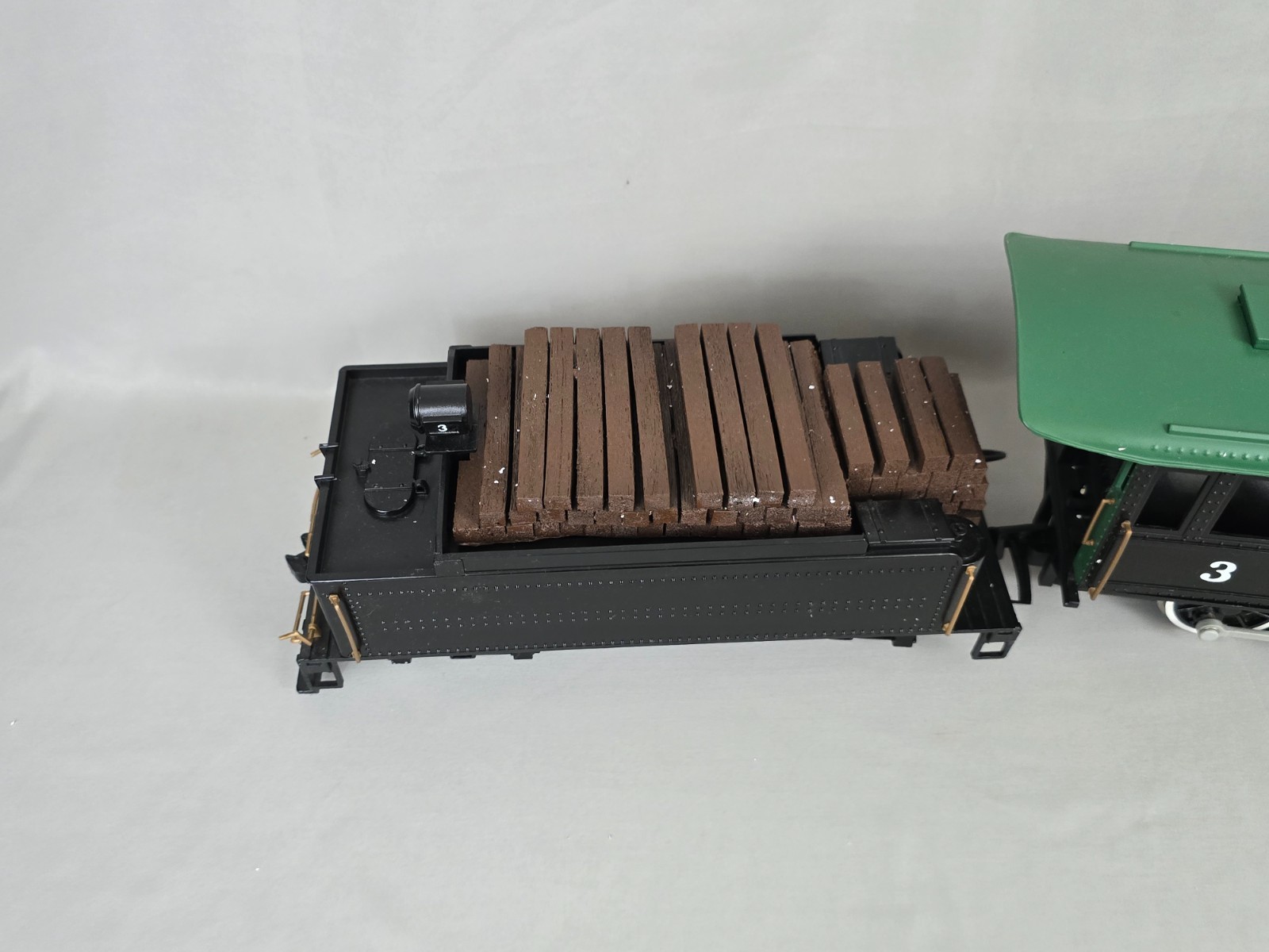 VINTAGE BACHMANN BIG HAULER G SCALE LOCOMOTIVE W/WOOD BURNING TENDER + BOX!