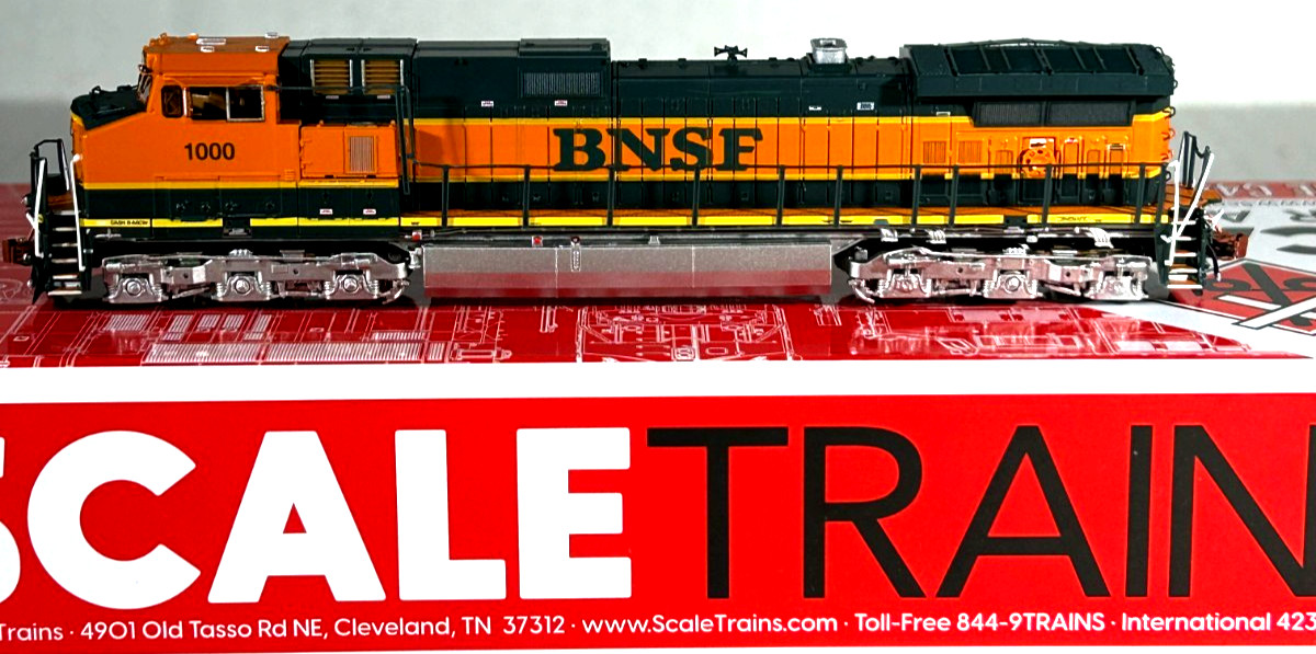 SCALETRAINS N SCALE GE C44-9W LOCOMOTIVE SOUND&DCC BNSF SXT38679