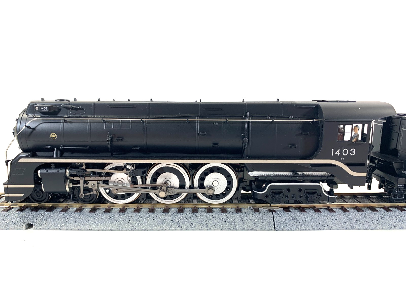 HO Broadway Limited Hybrid 1626 NH 1-5 4-6-4 #1403 , DCC Sound, Paragon 2