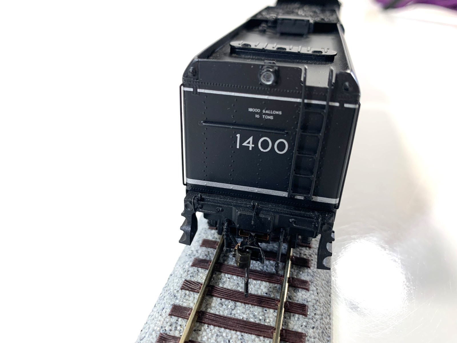 HO Broadway Limited Hybrid 1624 NH 1-5 4-6-4 #1400, DCC Sound, Paragon 2