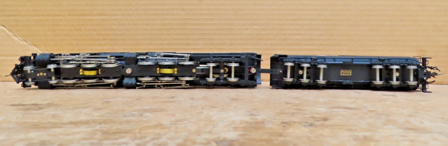 Tenshodo 165 HO BRASS Great Northern 4-6-6-4 FACTORY Painted – F/Ptd