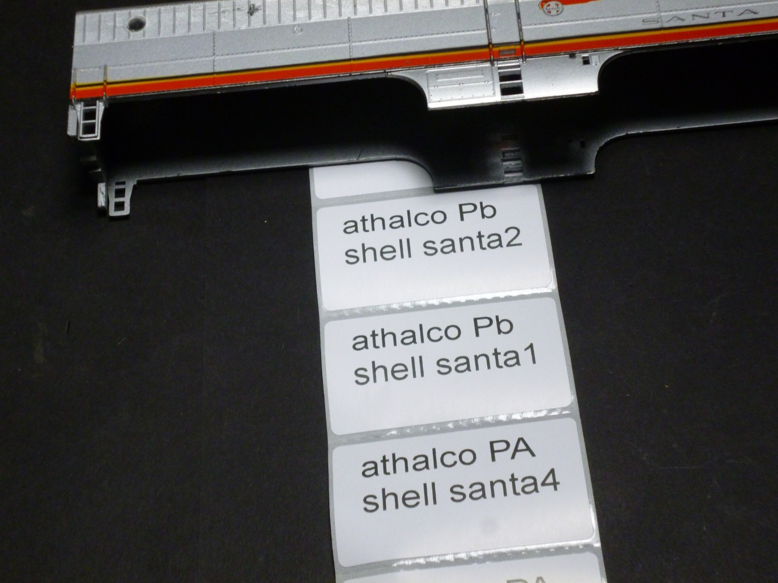 Ho Athearn Diesel locomotive Alco PA shell Santa fe