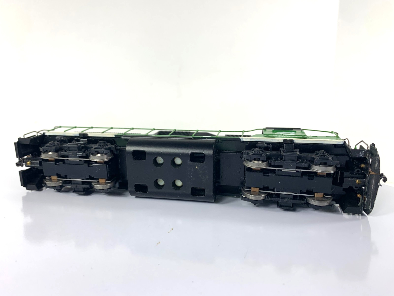 Athearn HO Burlington Northern GP-40 #3508 – Powered