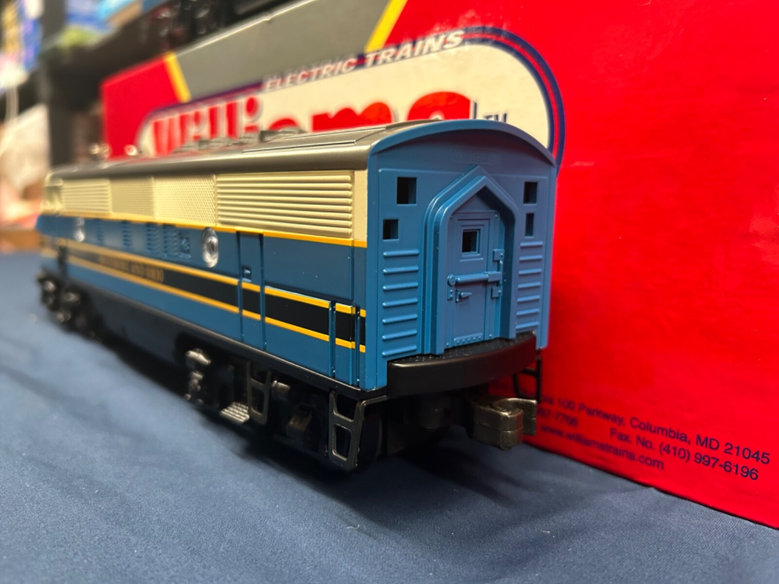Williams Repro Baltimore & Ohio F-3 AA Diesel Engine Set w/ True Blast 2