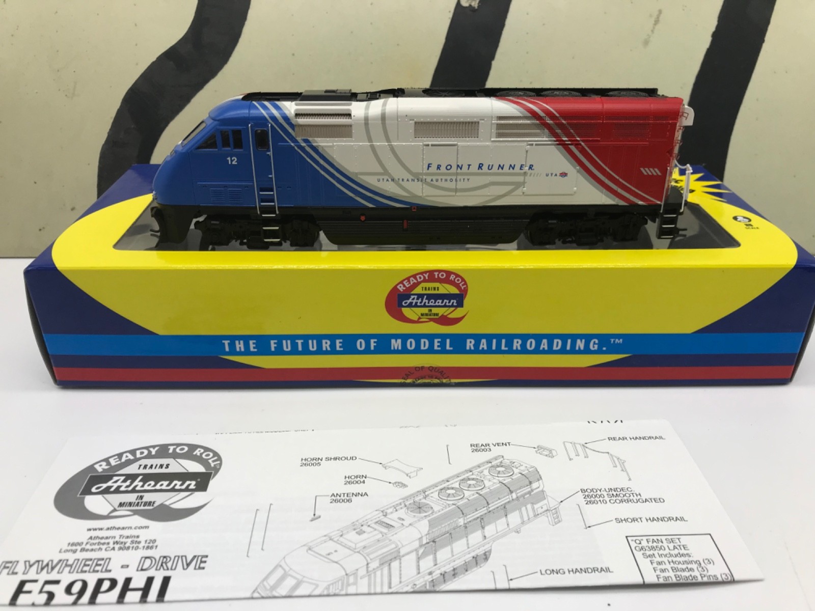 Athearn Ho Scale Utah Front Runner F59PHI Powered Loco Road #12 RTR 25799