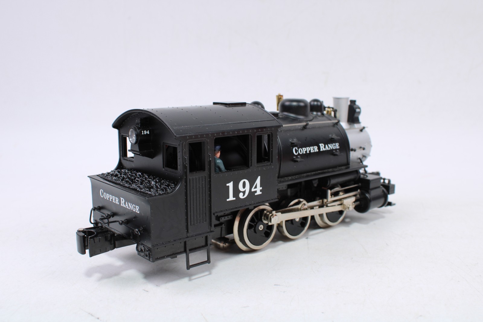 Lionel 6-28669 O Gauge 0-6-0 Steam Switcher Locomotive Copper Range #194