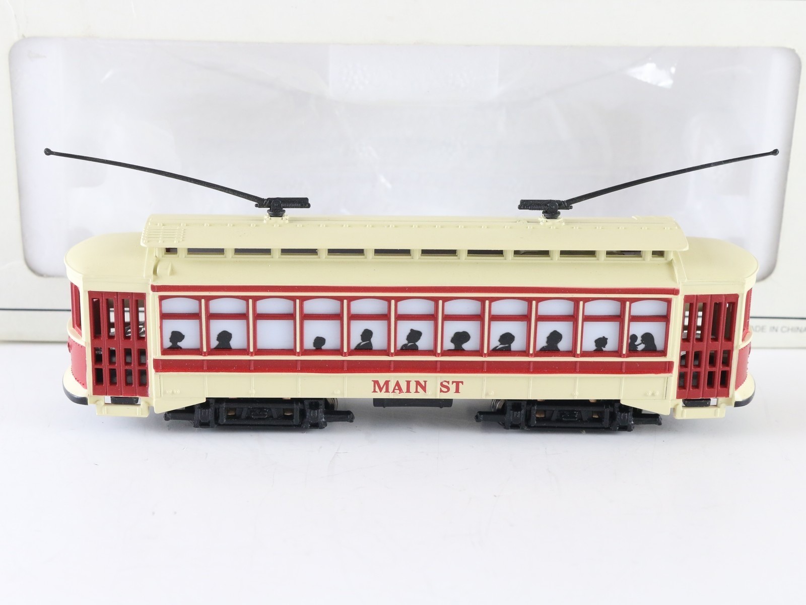 Mainstreet Brill Trolley Train Car Bachmann HO 61047