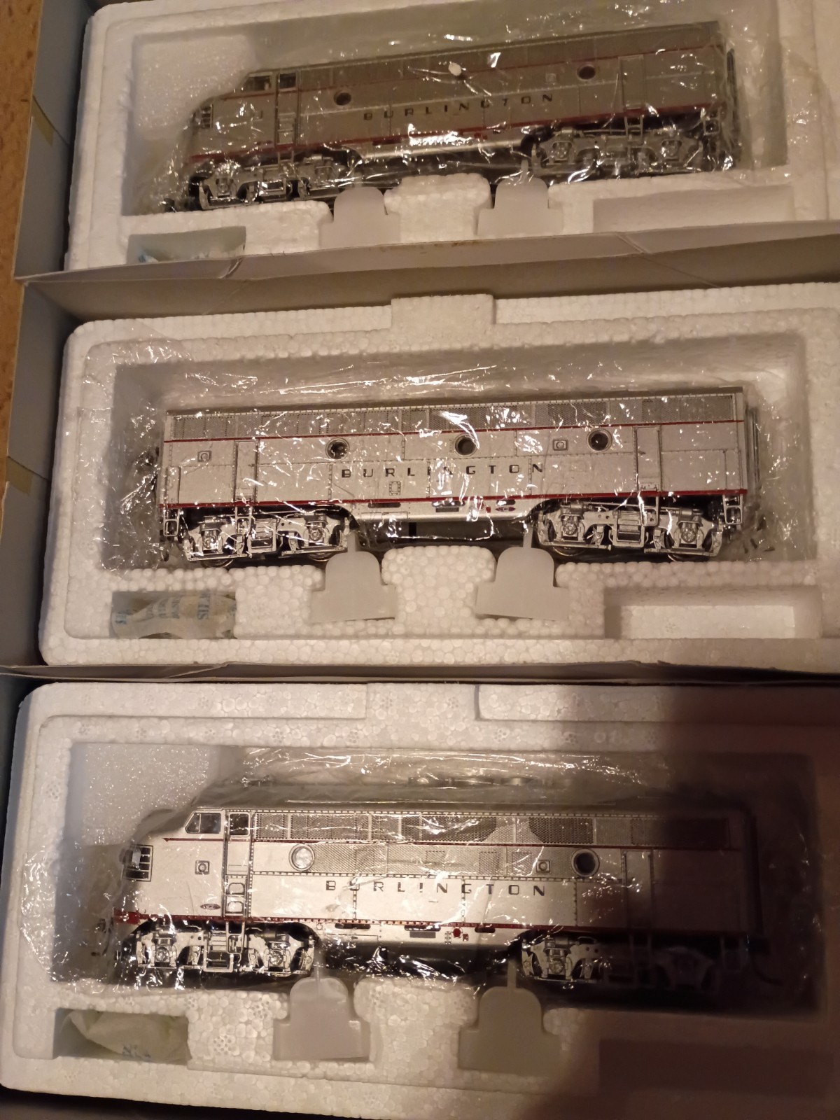 Precision Craft Models EMD F3 ABA – HO scale – Burlington CB&Q All Powered DC