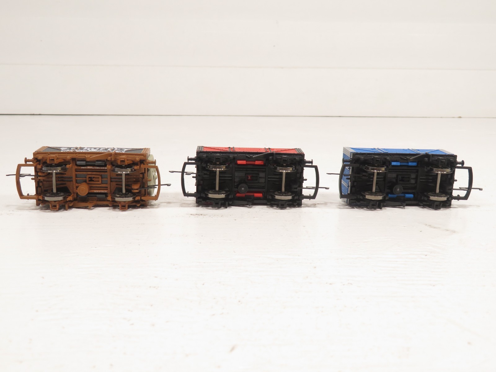 Hornby R9301 OO Gauge Thomas & Friends Wagon 3 Pack LN