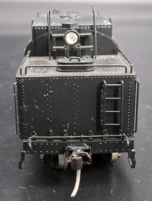 Tenshodo HO Gauge Great Northern 2-8-0 Class No. 158 Painted. Set B.