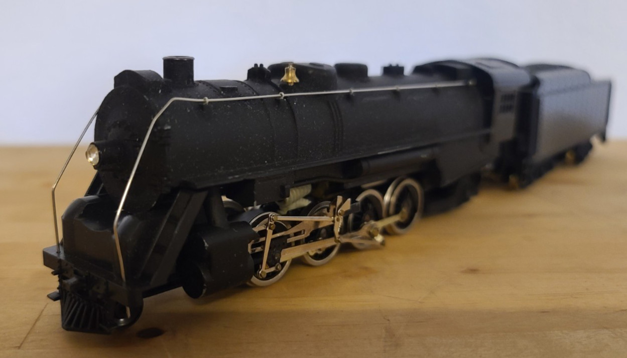 TYCO – HO Scale #7709 Mikado 2-8-2 Steam Locomotive kit Undecorated assembled