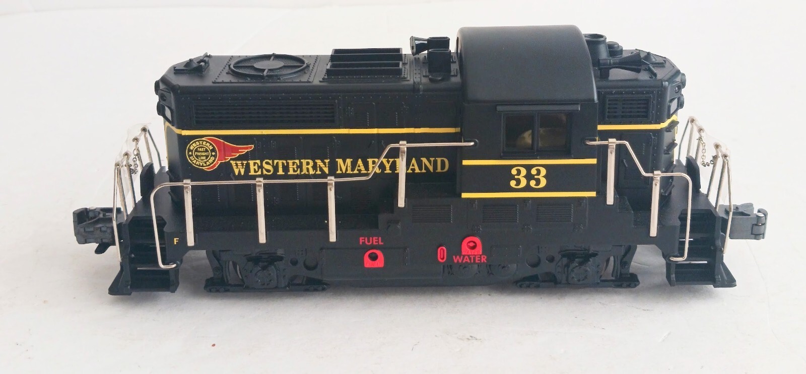 RMT4341 WESTERN MARYLAND # 33 POWERED DIESEL LOCOMOTIVE