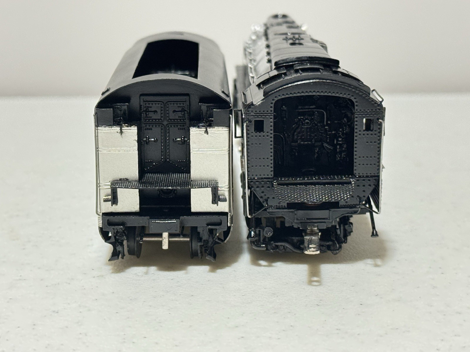 HO PSC 15332 New York Central Empire States Express 4-6-4 & Passenger Cars NYC
