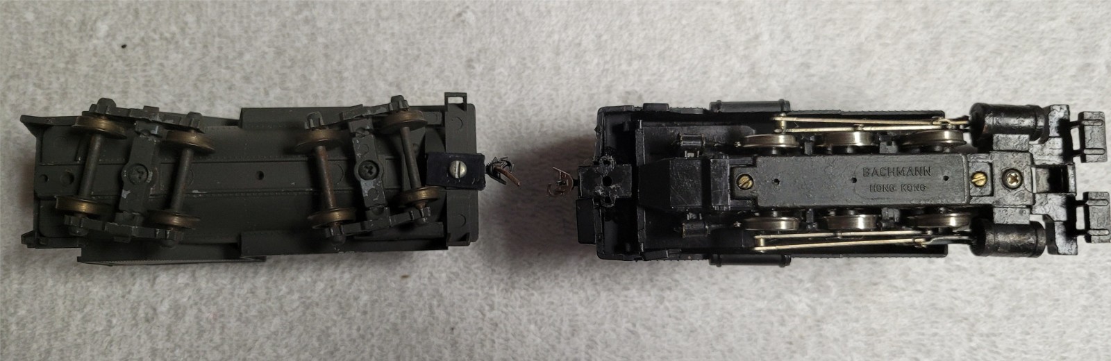 HO Vintage Bachmann 0-6-0 Yard Loco & Coal Tender, Runs well