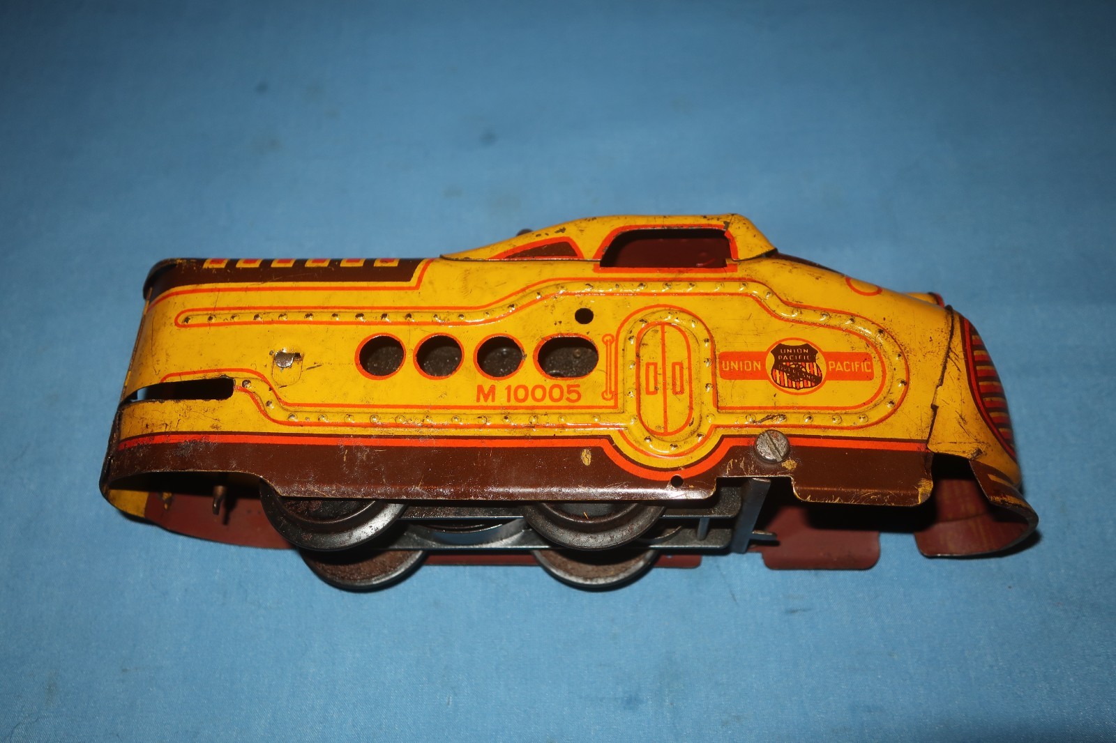 Marx M10005 Union Pacific Wind-up Clockwork Locomotive. Runs