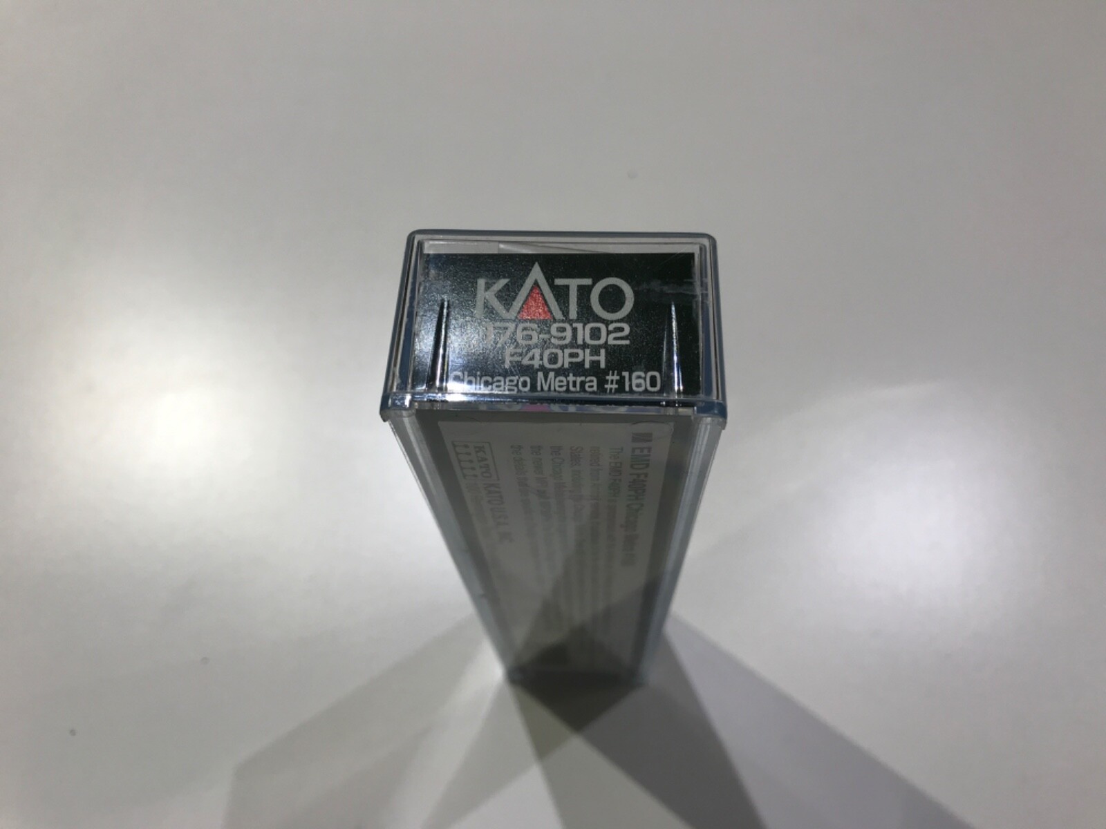 KATO 176-9102 F40PH Chicago Metro #160 from Mid America Raceway