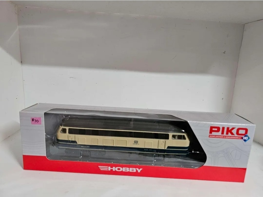Piko DB BR 218 Diesel Locomotive 57903-2 HO Scale DCC Ready