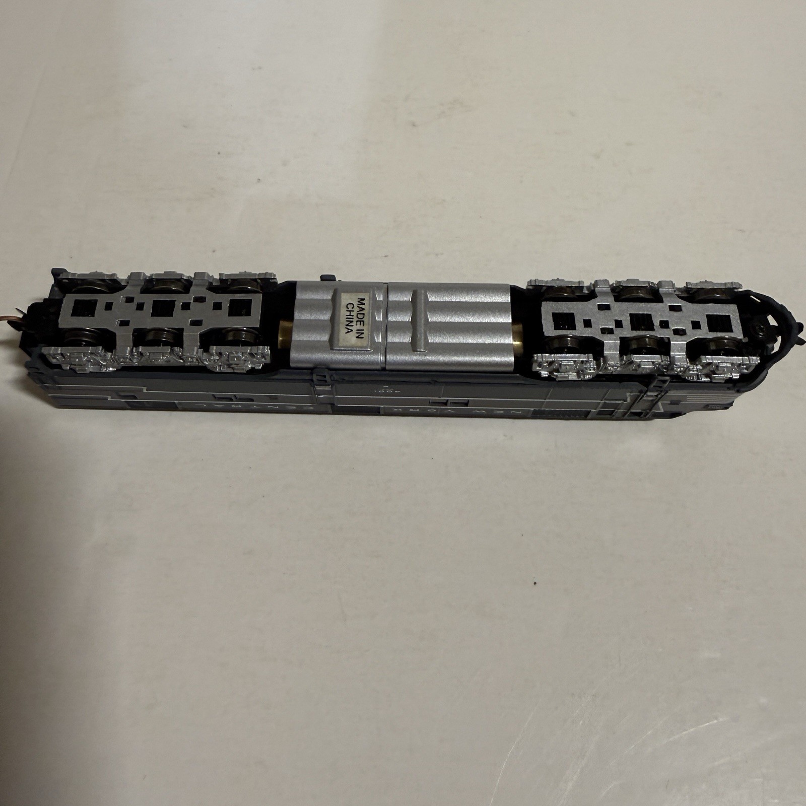 Precision Craft Models N 602 EMD E7A NYC 4001 Powered, No Sound, DCC Ready Train