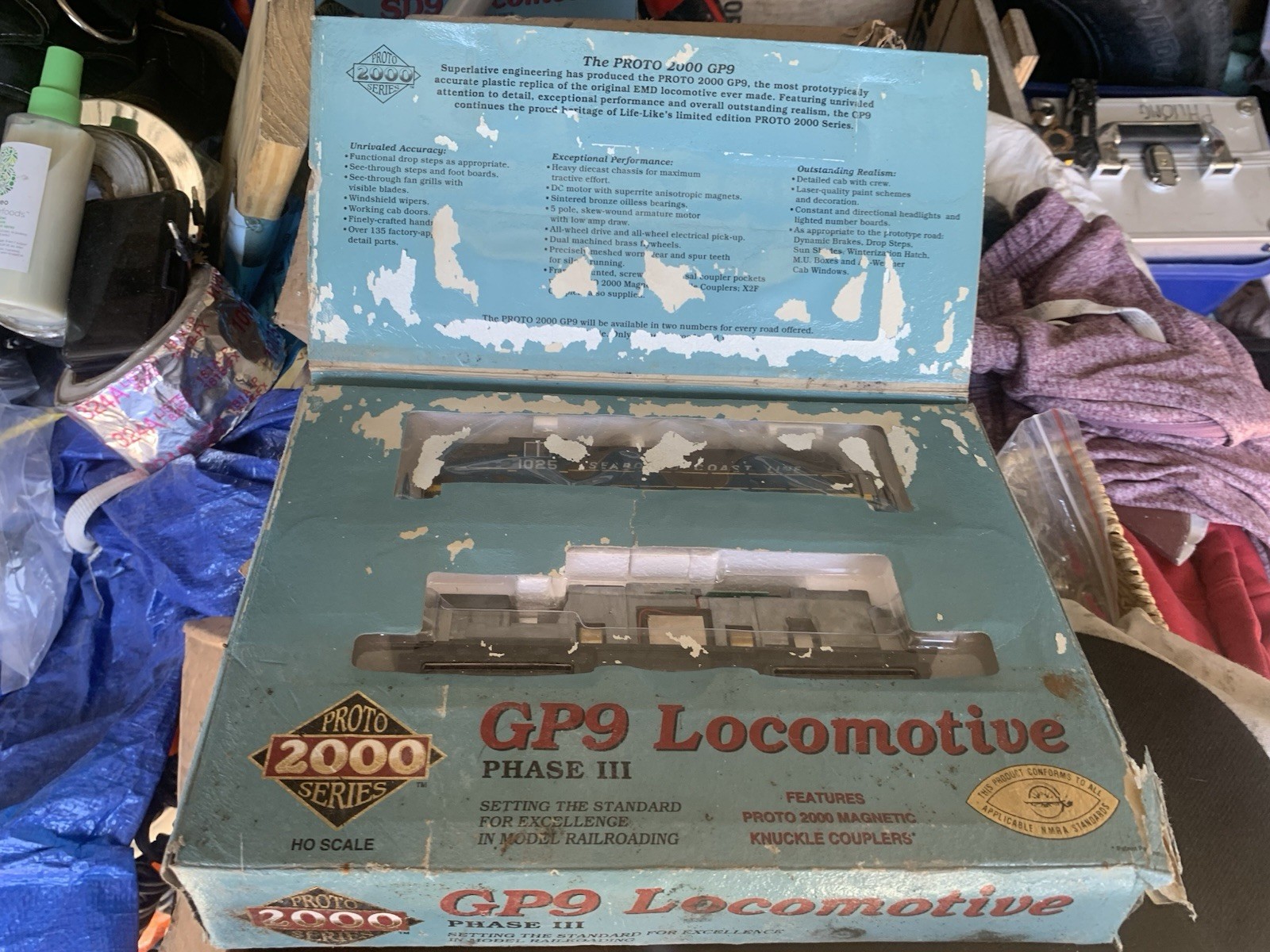 Model train cars for sell