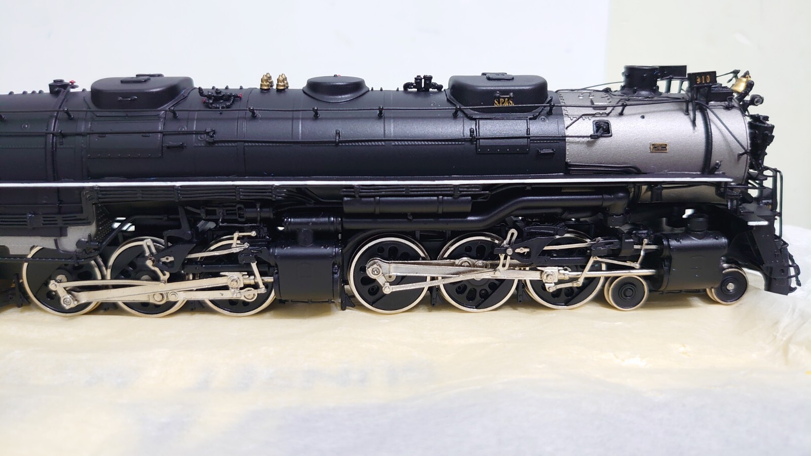Sunset Models Brass SP&S Z-8 Challenger Steam Locomotive (DCC Sound) – HO scale