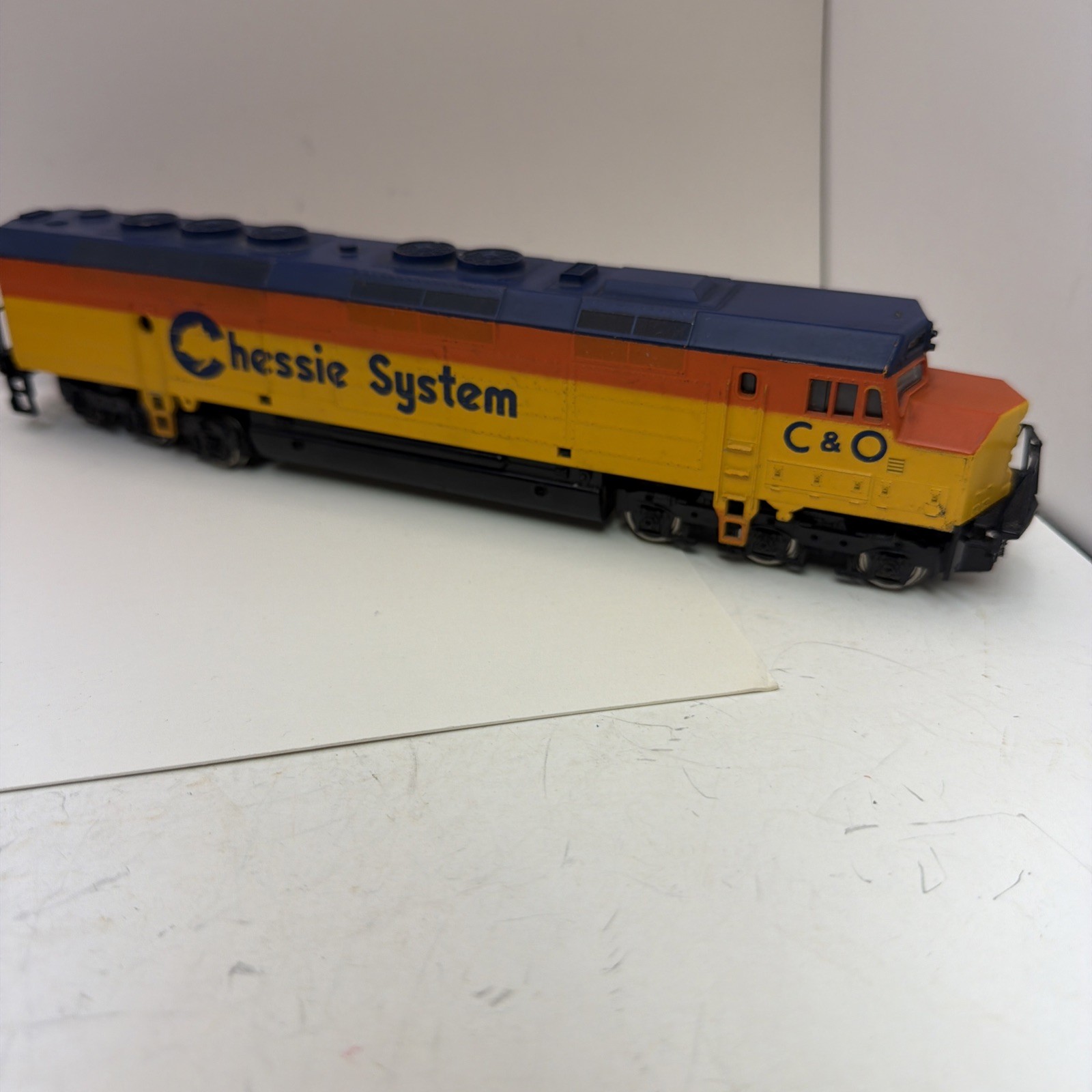 Vintage AHM Lifelike HO FP45 C&O Chessie System. Powered And Dummy