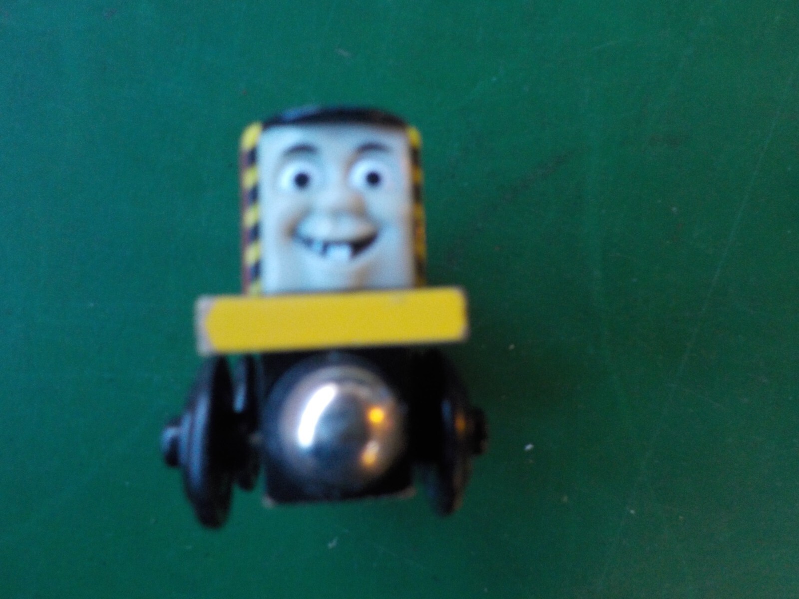Salty Thomas the Train Tank Engine Wooden Railway Friends Red Yellow (MS T-7)