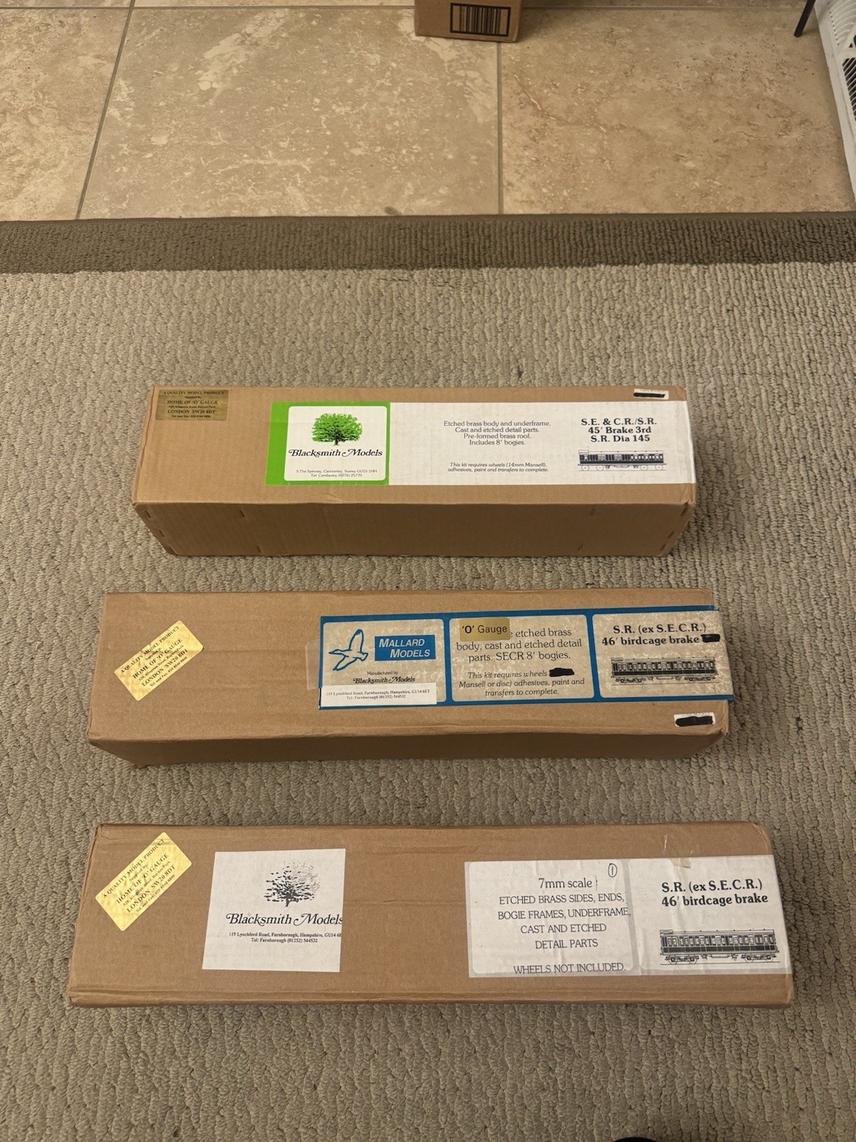 O GAUGE MALLARD Modles and BLACKSMITH MODELS S.E. & C.R./S.R. 45′ BRAKE Cars (3)