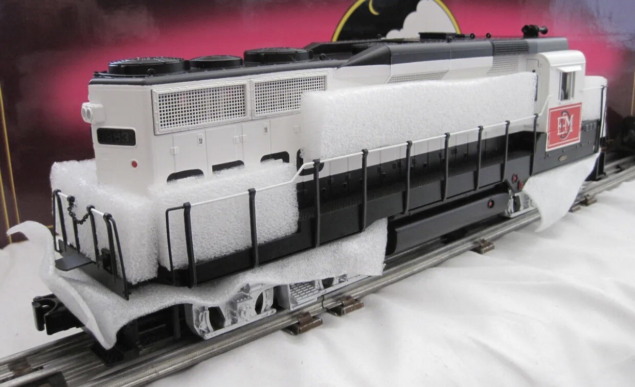 MTH PREMIER EMD DEMONSTRATOR GP-30 DIESEL ENGINE O SCALE ELECTRO MOTIVE DIVISION