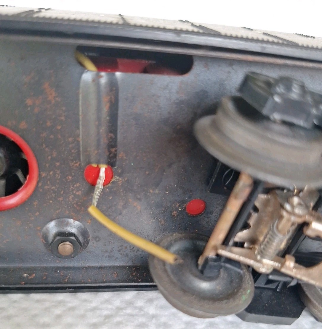 Vintage Lionel 2037 Steam Locomotive With Whistle Tender