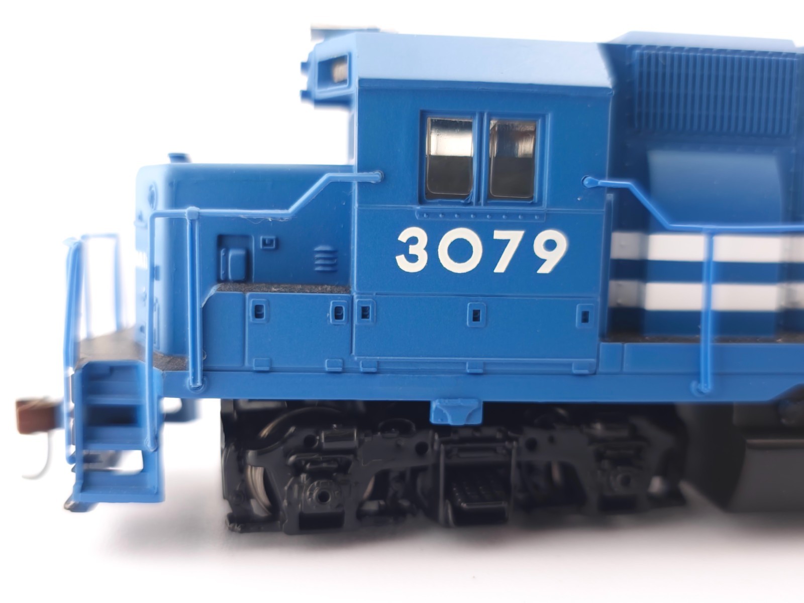 *READ* Bachmann HO Scale Conrail GP40 Diesel Locomotive CR 3079 Model Train DC