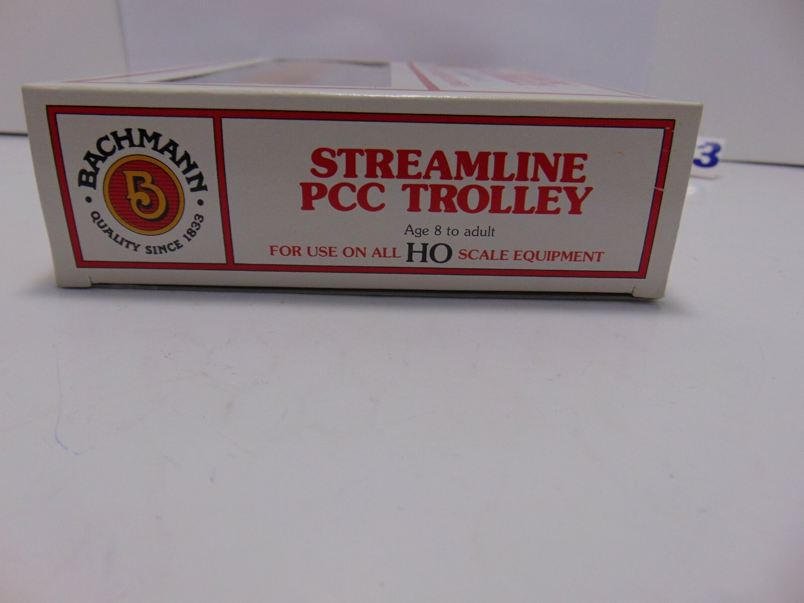 NEW BACHMANN HO PCC TROLLEY TRANSIT ITEM# 62946 TRAIN LAYOUT