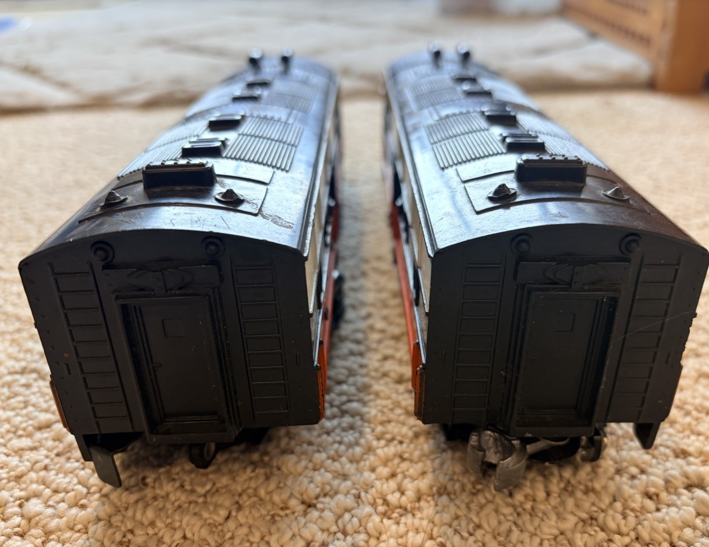 Vintage O Gauge New Haven NH F Unit A-B Diesel Locomotive Set #2002 Untested