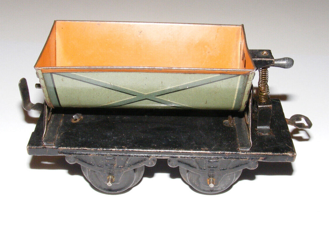 Vintage Tinplate O Tin Train Tipper car Karl Bub Nurnberg Nürnberg Germany