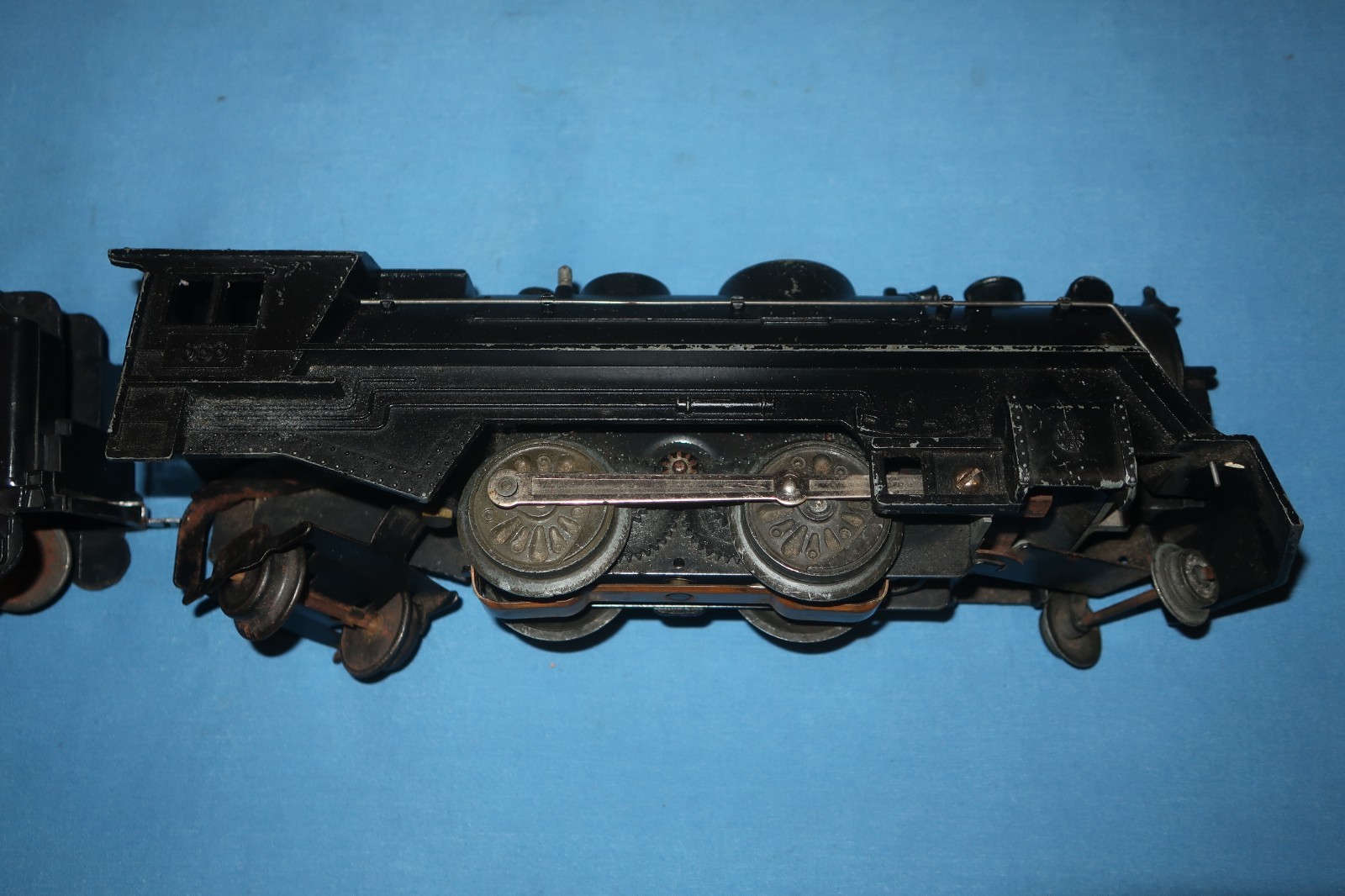 Marx #666 Steam Locomotive with NYC Tender. Runs and Smokes well