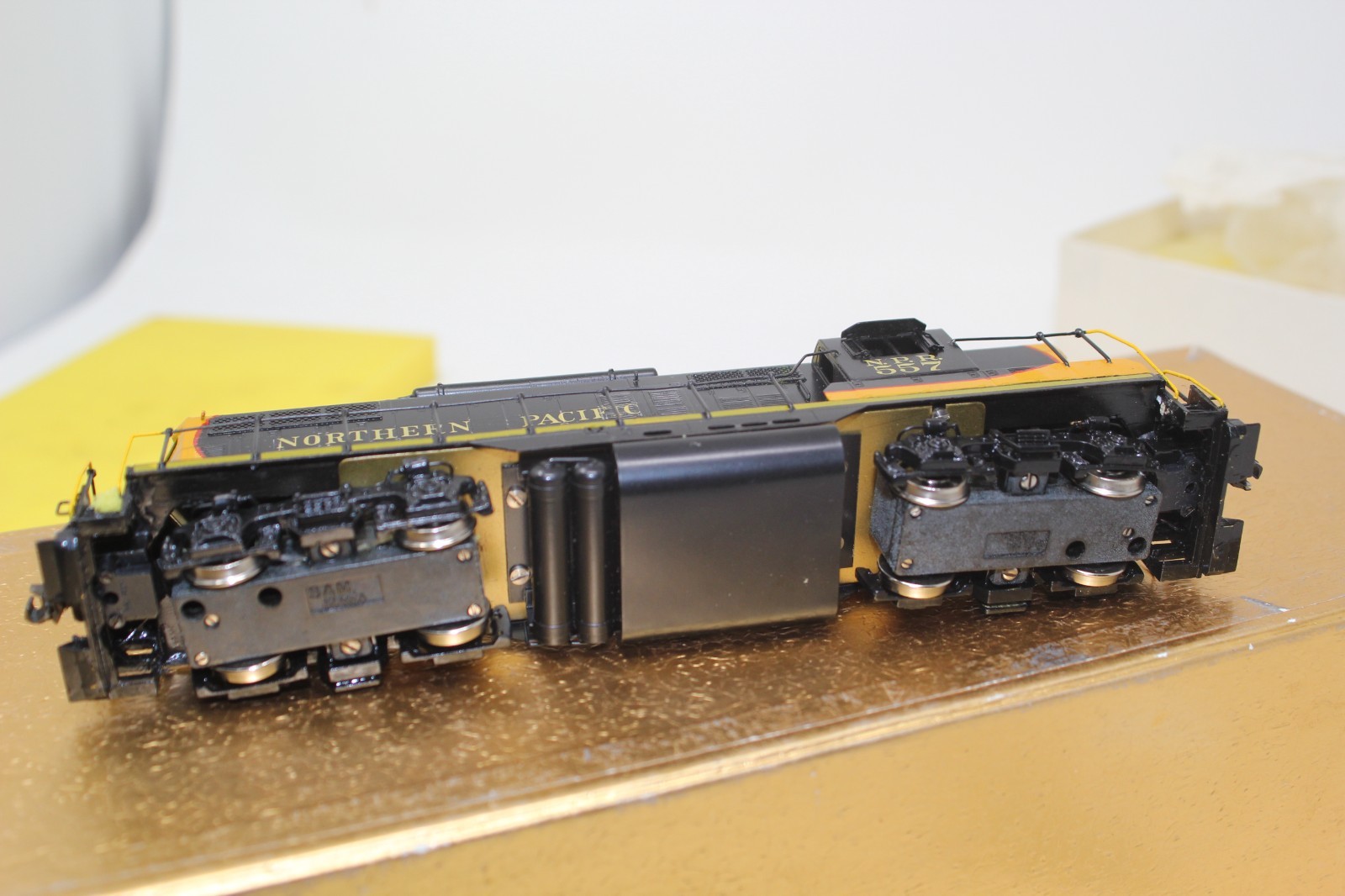 Oriental Limited (Brass) Northern Pacific EMD GP9 Locomotive – Painted #557