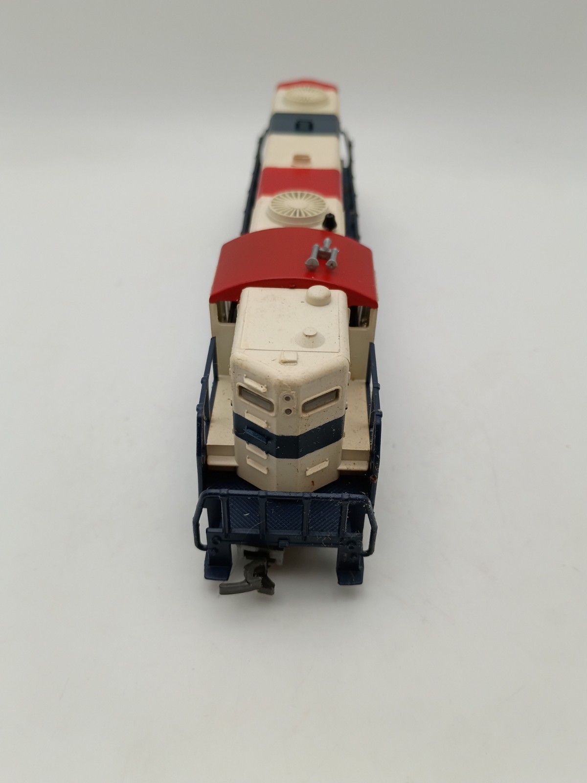 Vintage AHM HO Scale Spirit of ’76 Seaboard Coast Line #1776 Diesel w/ Box