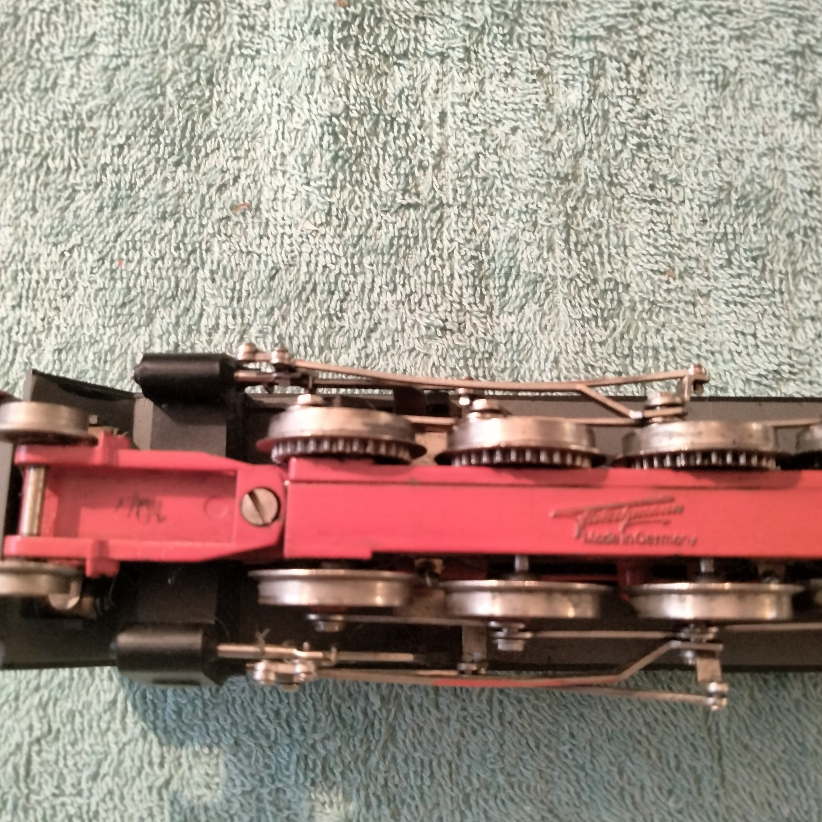 FLEISCHMANN HO SCALE GRAY DB 41 2-8-2 STEAM ENGINE & TENDER #1364