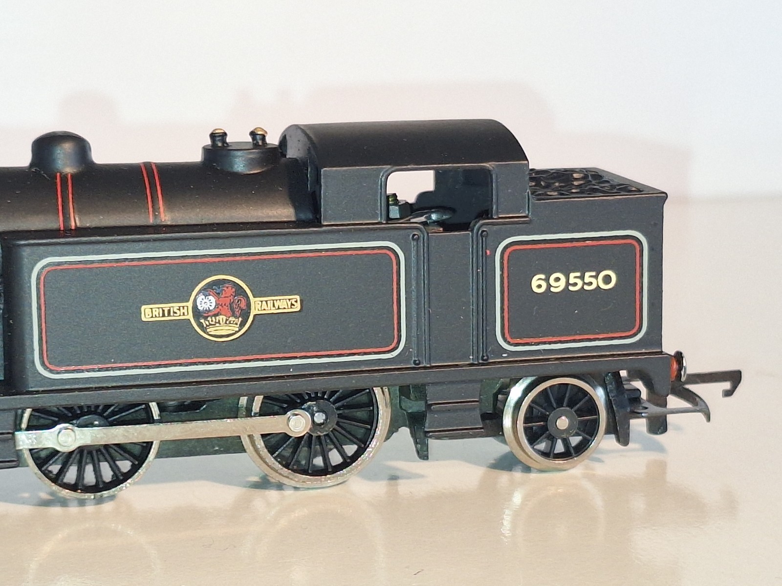 Wrenn W2216 BR 0-6-2 Tank Loco #69550. New Old Stock. Mint Cond. Boxed. OO Scale