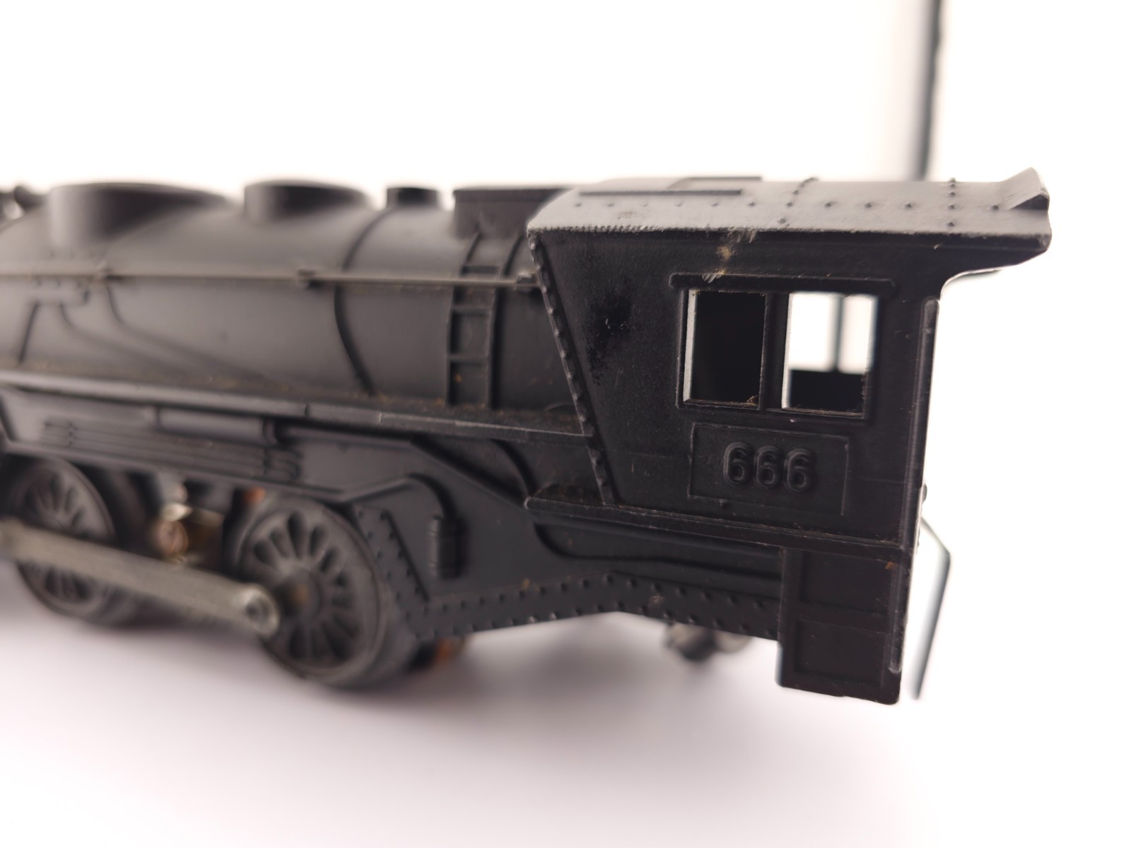 *READ* Marx O Gauge 2-4-2 Diecast Steam Locomotive 666 ONLY Model Train Engine