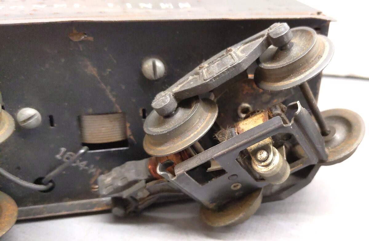 Lionel O Vintage Whistle Tenders: 6026W, 1654W [2]