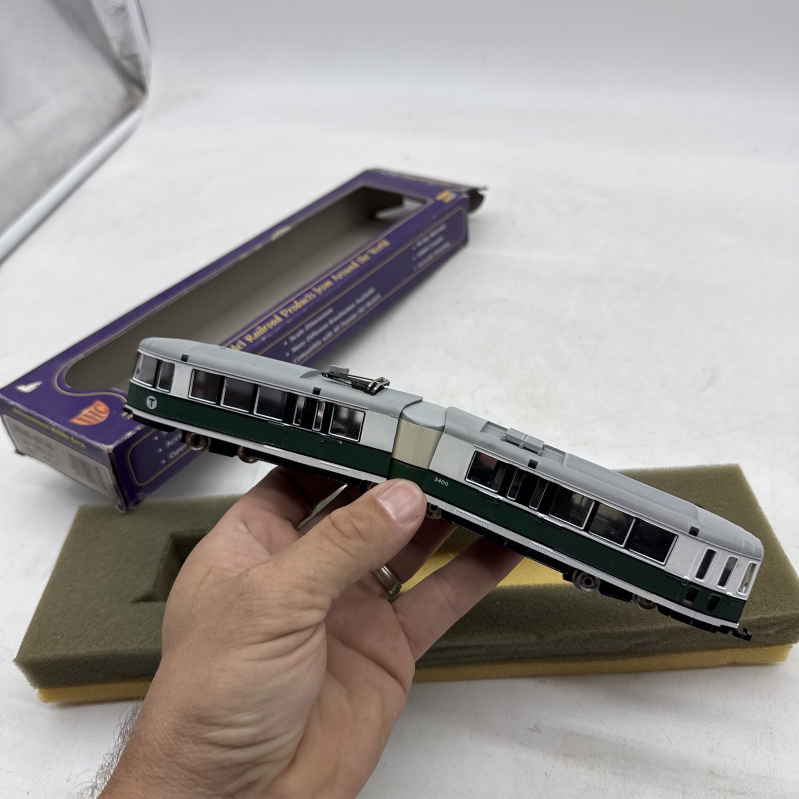 IHC HO Scale Boeing Vertol LRV Articulated Trolley – Boston MBTA